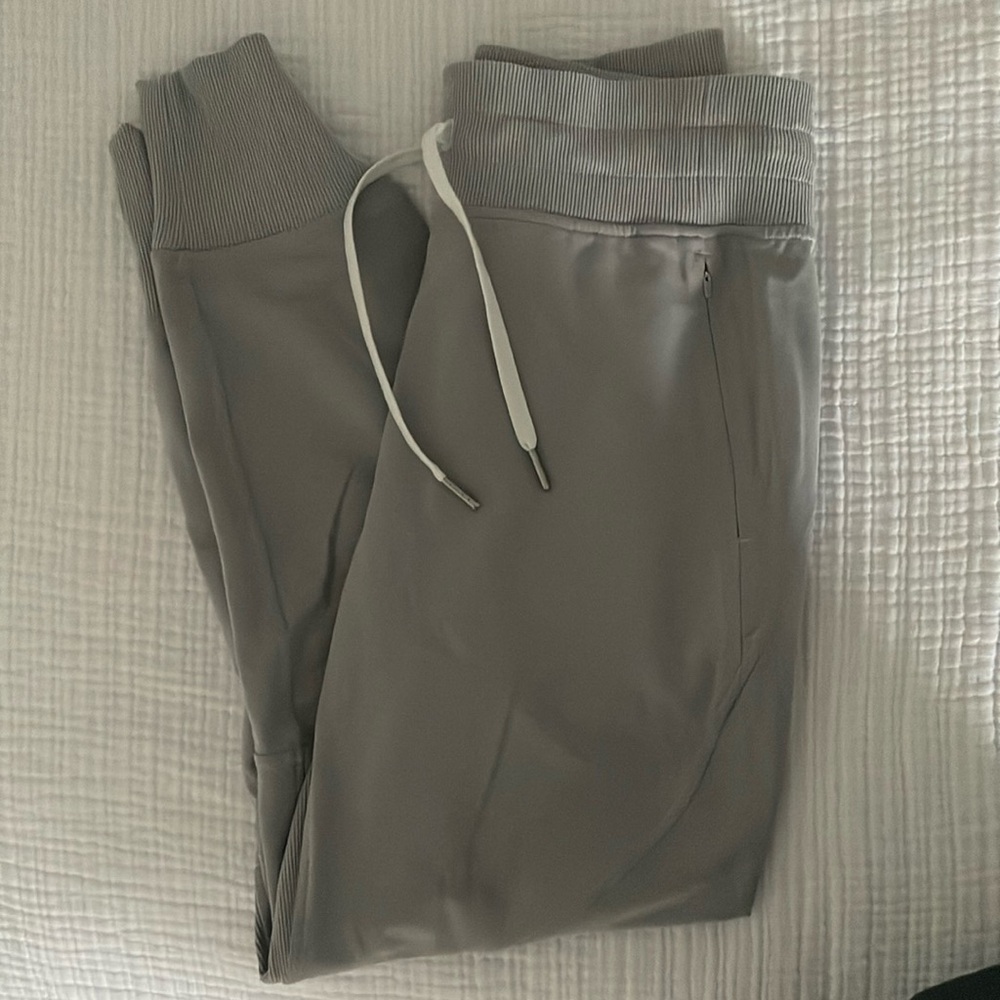 Grey Lululemon Joggers Medium